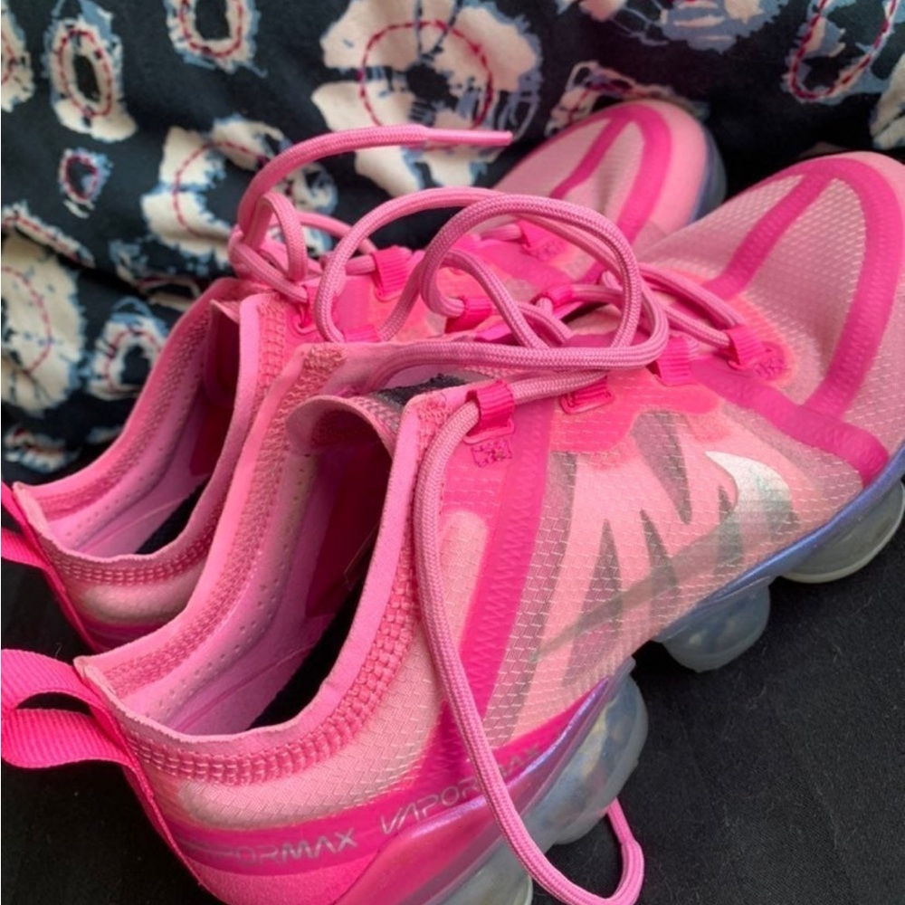 Pink vapormax - Picture 3 of 8